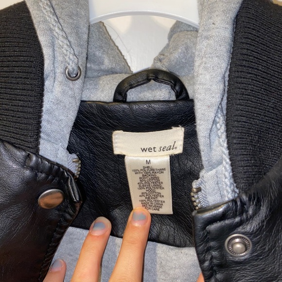 Leather/Sweatshirt Jacket - Picture 3 of 6